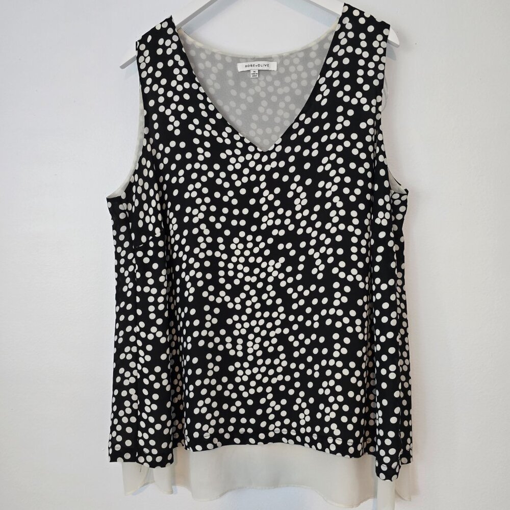 Rose and Olive Sleeveless Top  1X B&W